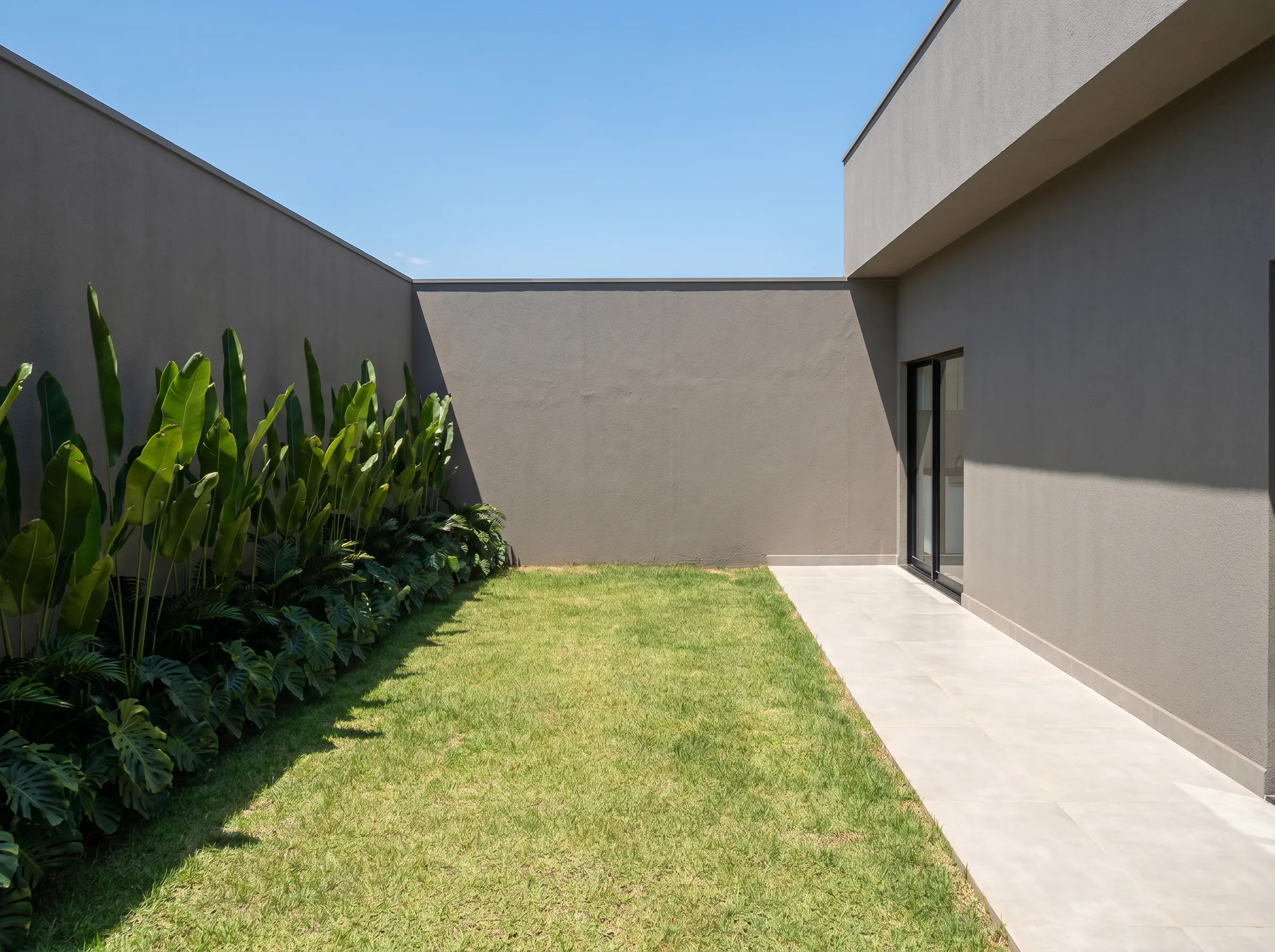 Área verde e jardim da Casa 10×25